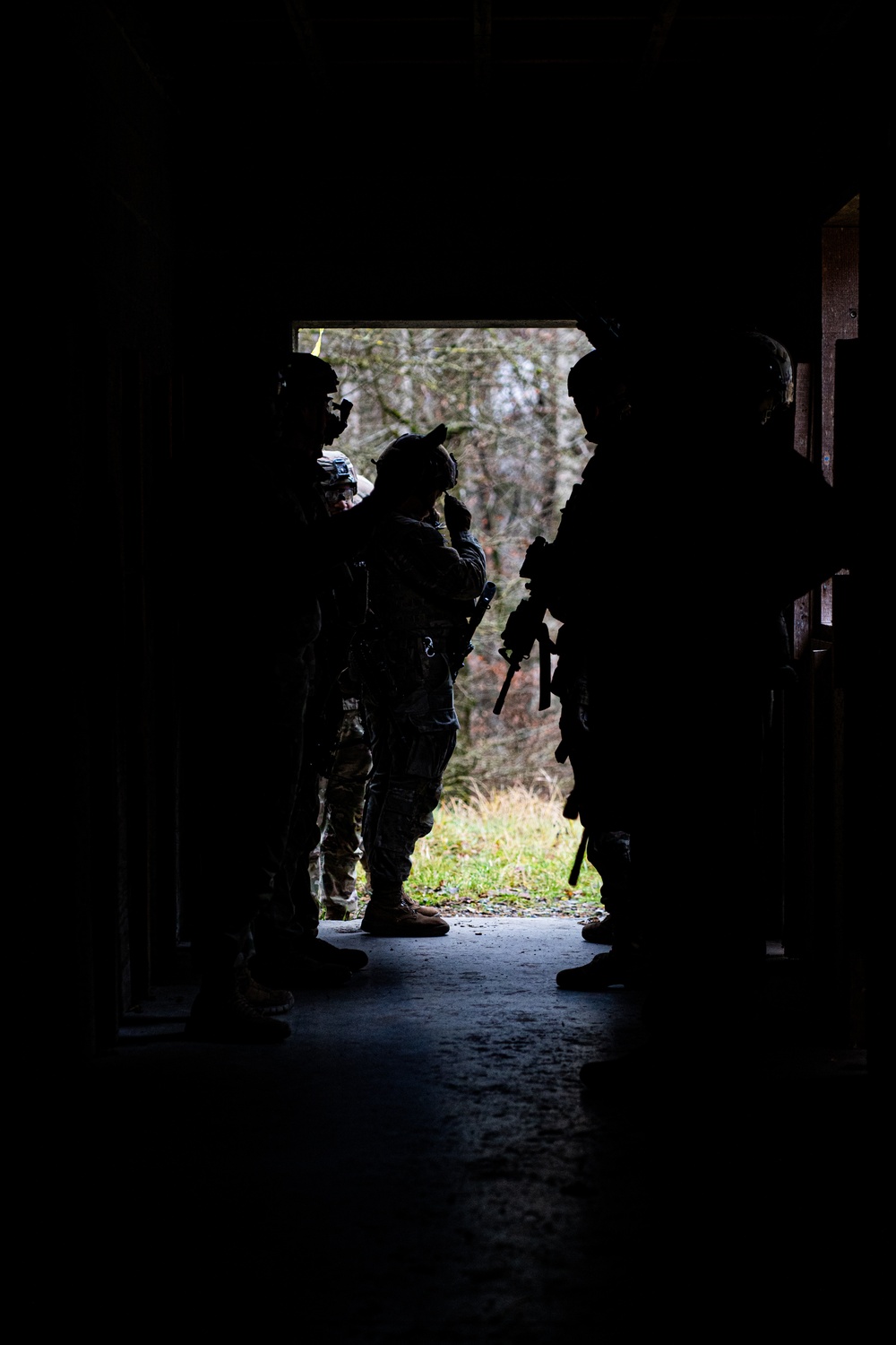 1-4 Infantry Conduct CQC Training