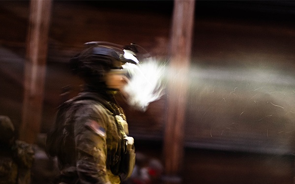 1-4 Infantry Conduct CQC Training