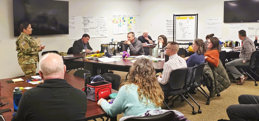 Fort McCoy Garrison command team members hold ‘lunch &amp; learn’ with CES Intermediate Course students