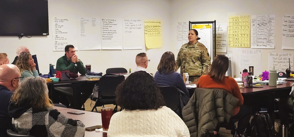 Fort McCoy Garrison command team members hold ‘lunch &amp; learn’ with CES Intermediate Course students