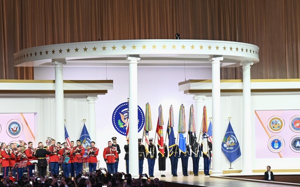 U.S. service members attend Commander in Chief Ball