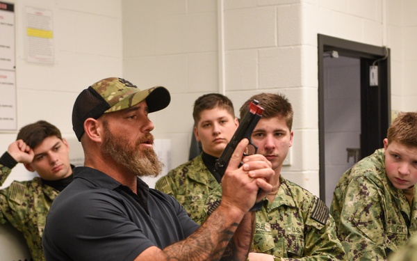 GM &quot;A&quot; School