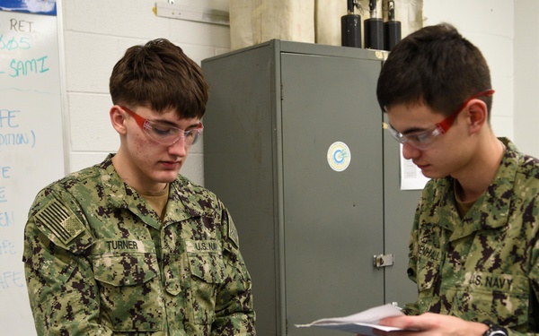 GM &quot;A&quot; School