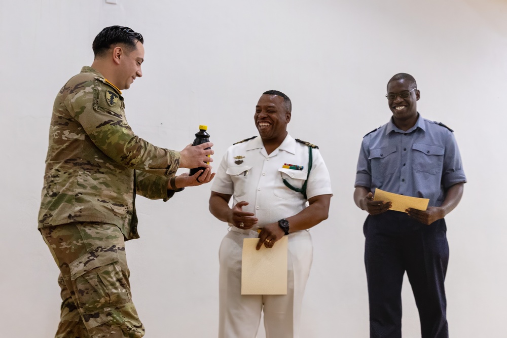 243D Regiment RTI Conducts Subject-Matter Expert Exchange in The Bahamas