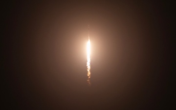 Starlink 13-1 Lifts Off from Kennedy Space Center