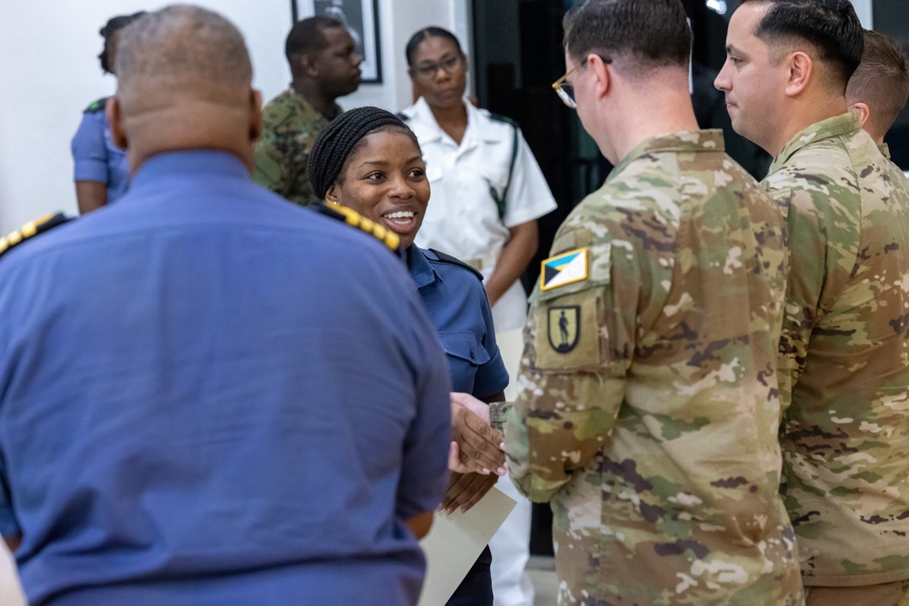 243D Regiment RTI Conducts Subject-Matter Expert Exchange in The Bahamas