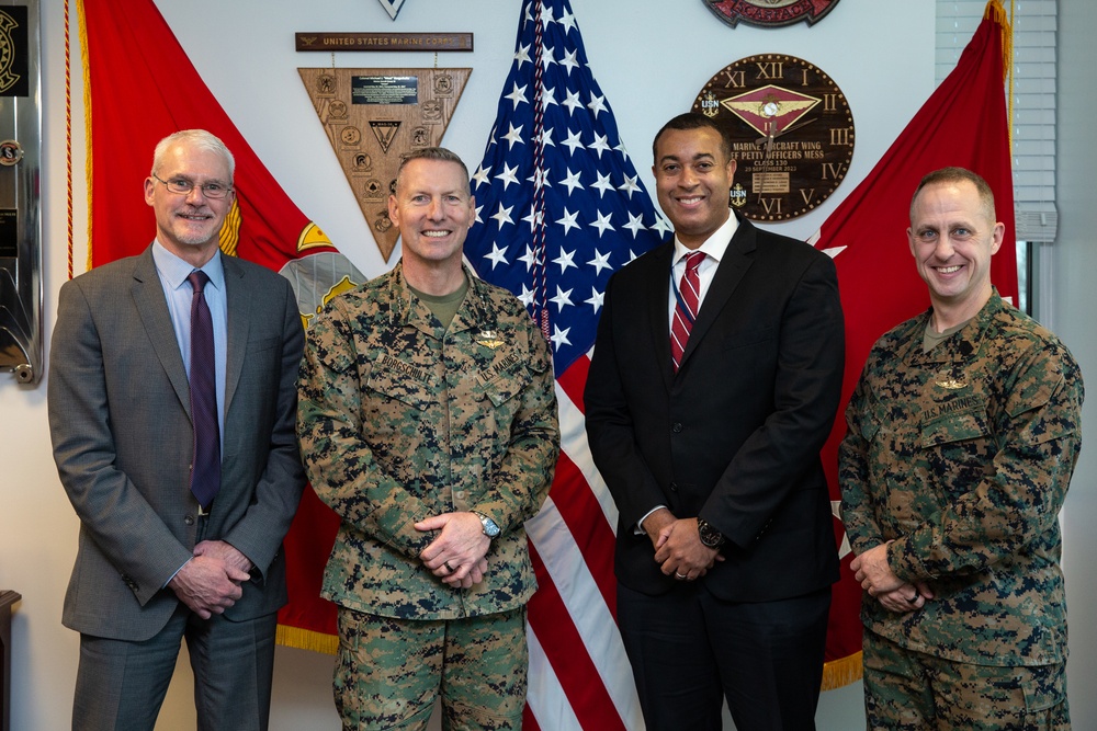 Assistant Secretary of the Navy for Manpower and Reserve Affairs visits Marine Corps Manpower and Reserve Affairs, recognizes talent management and recruiting achievements