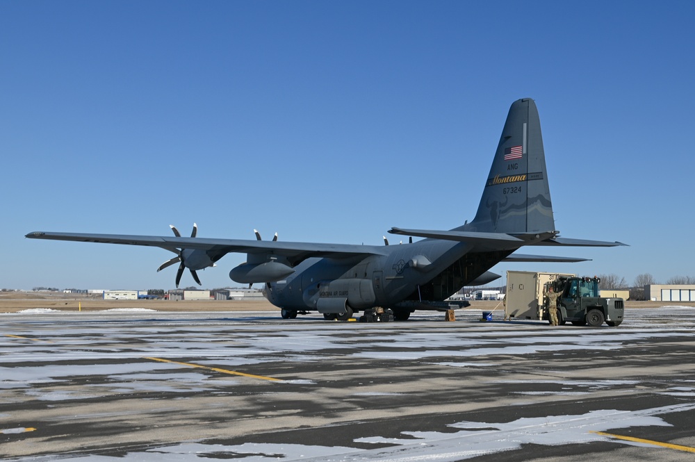 Wisconsin Airmen load C-130s in preparation for Sentry Savannah exercise