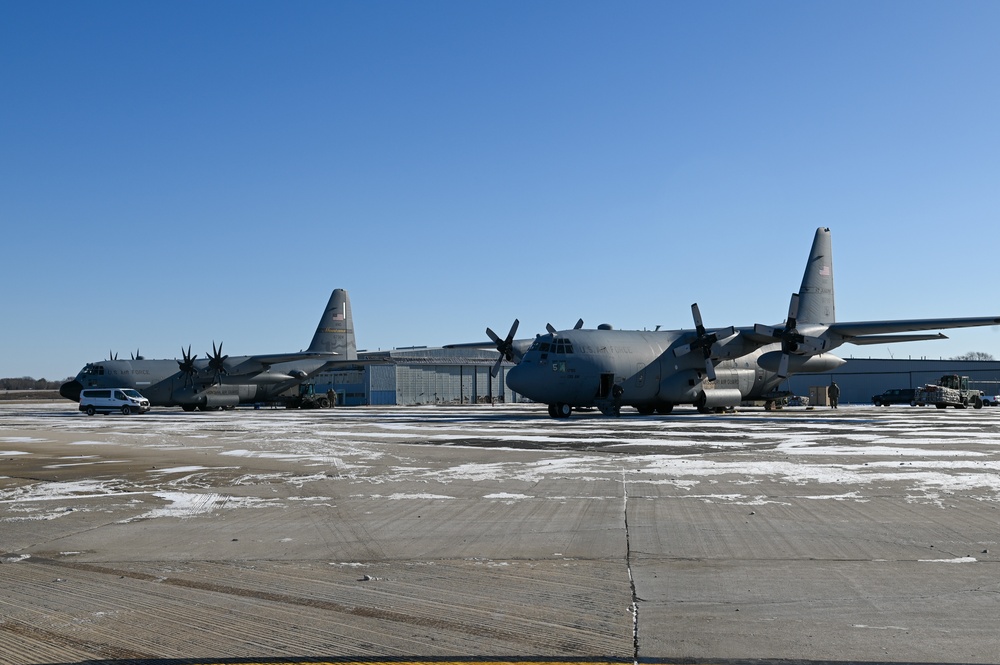 Wisconsin Airmen load C-130s in preparation for Sentry Savannah exercise