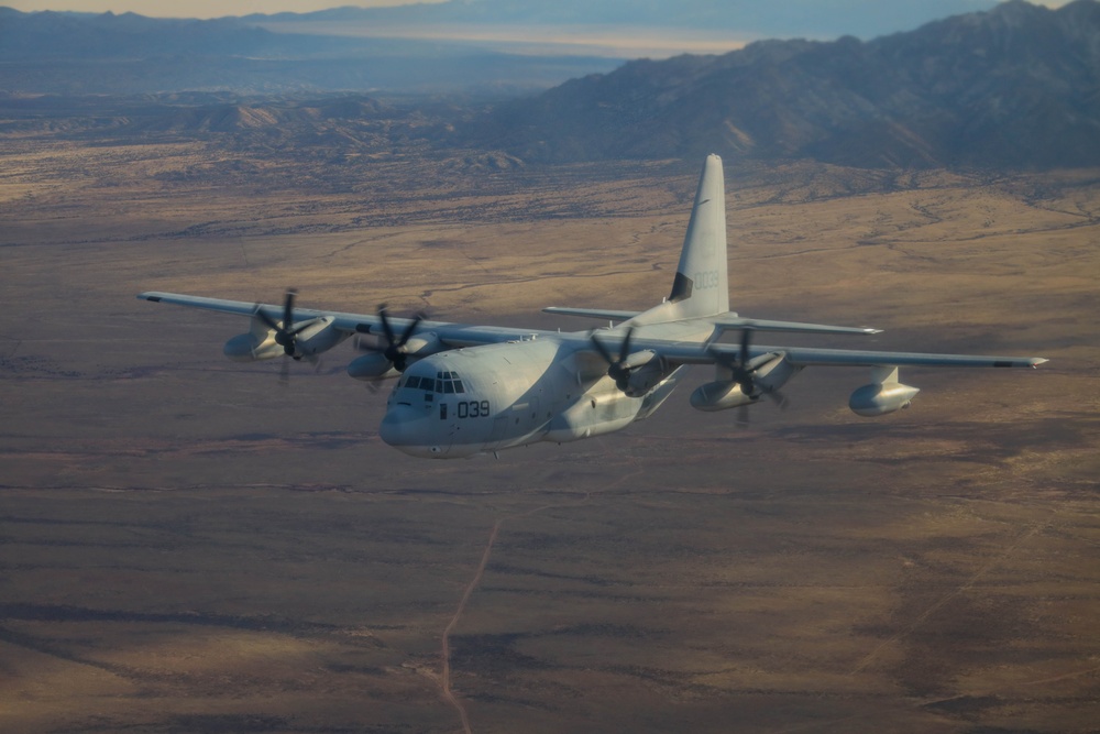 VMGR-153 trains in Arizona