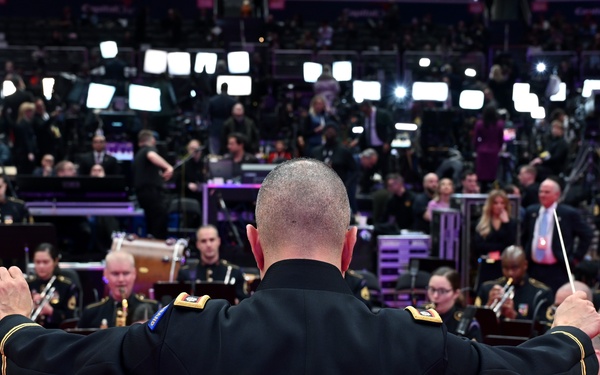 Service members participate in inaugural parade