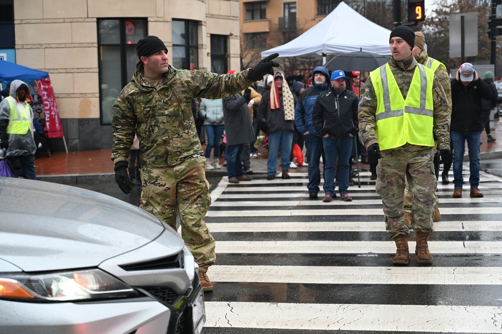 National Guard Senior Leaders Visit National Guardsmen On Duty During PI60 Support