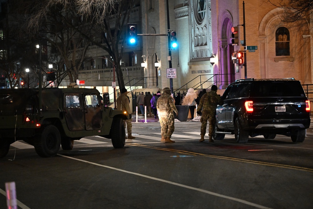 National Guard Senior Leaders Visit National Guardsmen On Duty During PI60 Support