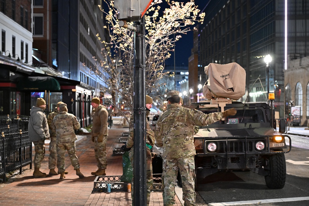 National Guard Senior Leaders Visit National Guardsmen On Duty During PI60 Support