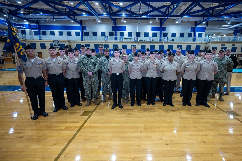 Sailors from NAVSUP headquarters serve as judges for the NJROTC program in the Mid-Atlantic Competition.