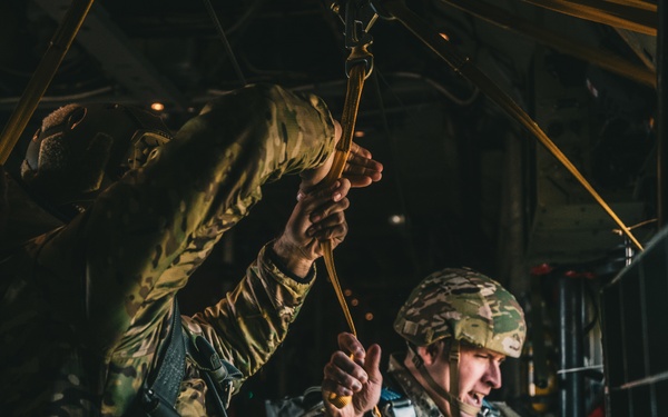 Wyoming Air Guard takes part in “Operation Toy Drop”