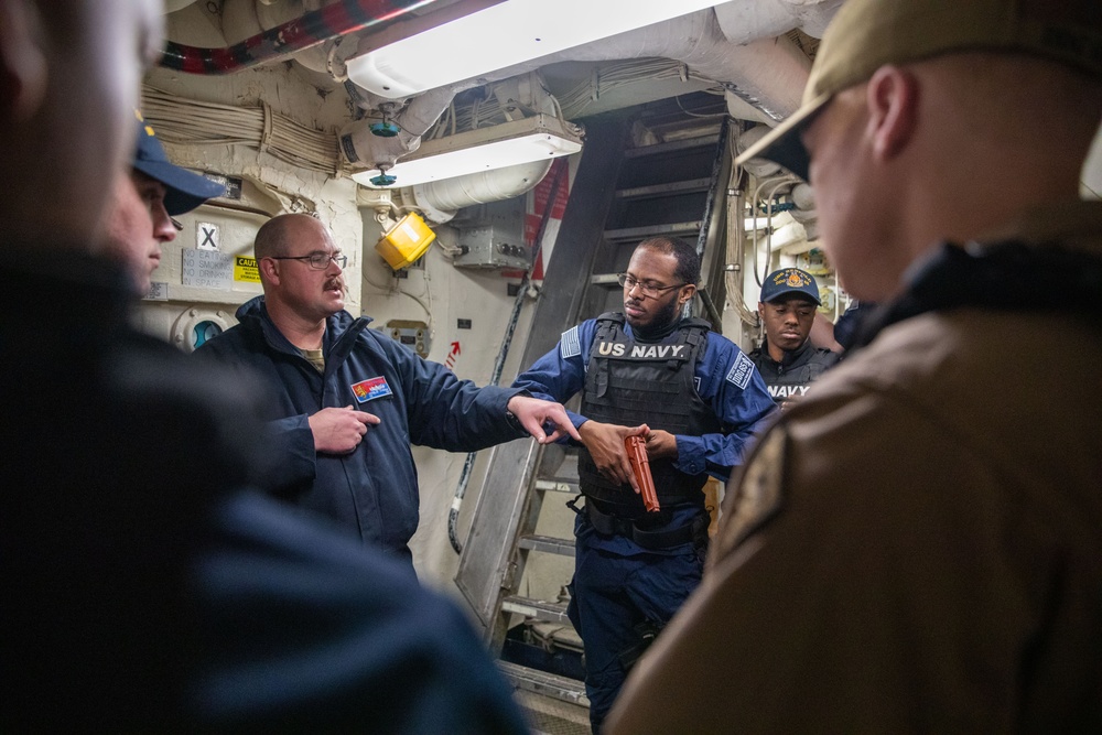 USS Benfold SRF-B Training