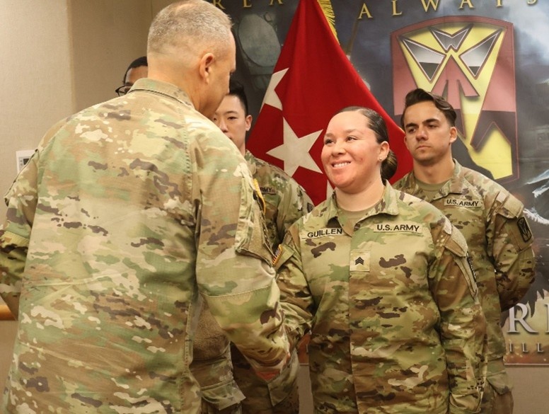 Air Defenders Recognized for Excellence by Eighth Army Commanding General