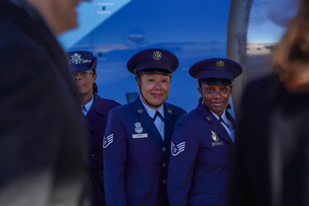 Kamala Harris recognizes 89th AW members before her final flight