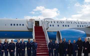 Kamala Harris recognizes 89th AW members before her final flight