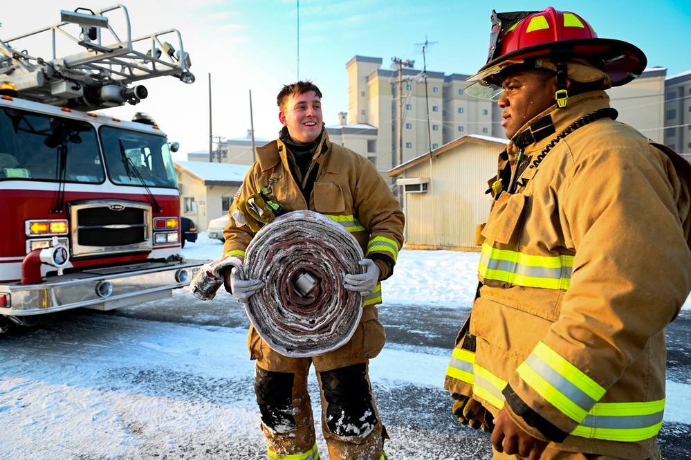 8th FW Fire Department and EOD respond to Beverly Pack 25-1