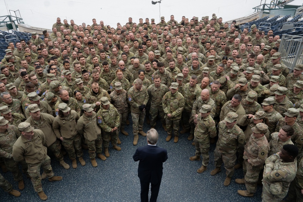 Congressman Mike Simpson Visits Idaho National Guard