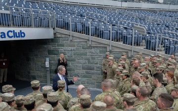 Congressman Mike Simpson Visits Idaho National Guard