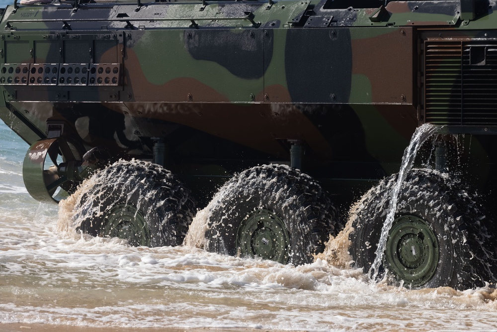 4th Marines ACVs Depart SLV and Land at Kin Blue Beach