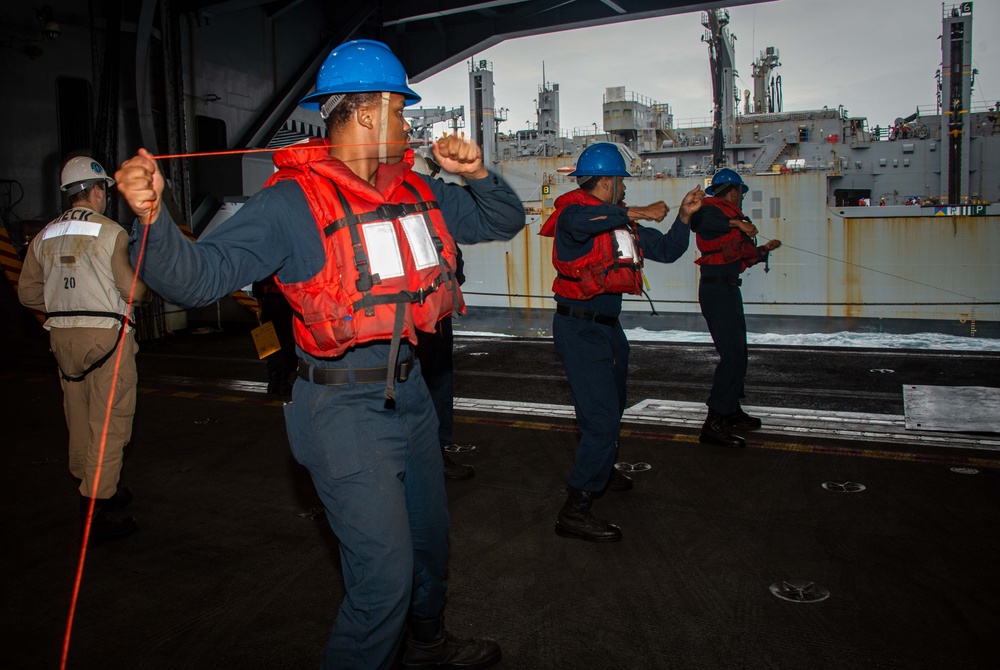 USS Carl Vinson (CVN 70) Conducts Routine Operations in the South China Sea