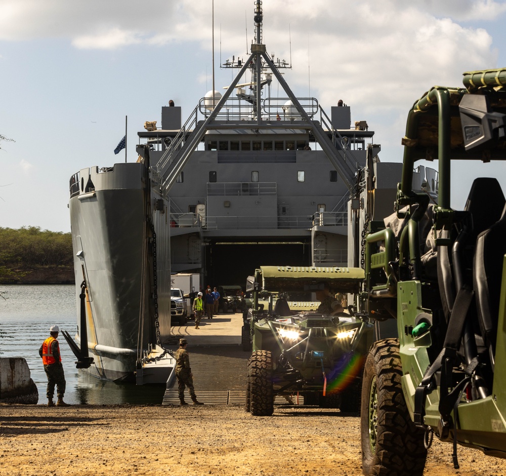 US Army Mariners load US Marines' gear onto LSV 4 for Big Island Combat Readiness Evaluation