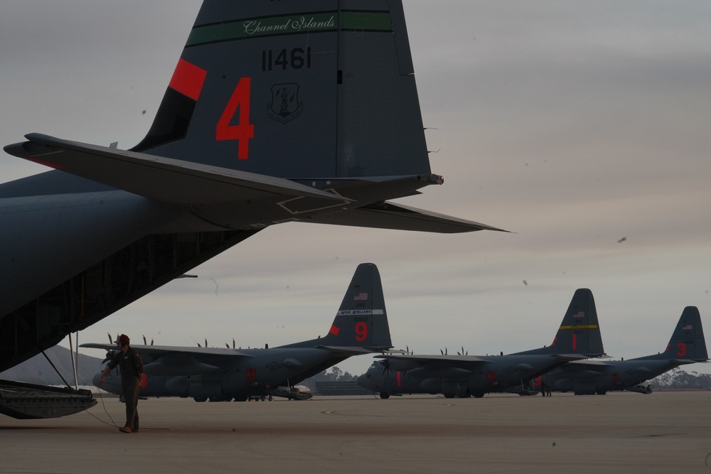 Modular Airborne Firefighting System (MAFFS) equipped aircraft activated for Hughes Fire