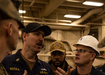31st MEU | HIMARS Ammunition onload USS San Diego (LPD 22)