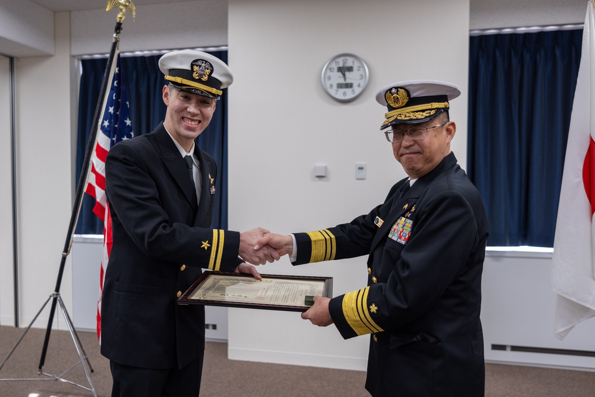 バーゲンで DVIDS Commander Force Self-Defense Maritime Japan - Images - その他
