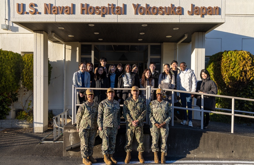 USNMRTC Yokosuka Hosts Tour for St. Luke’s International University Graduate Students