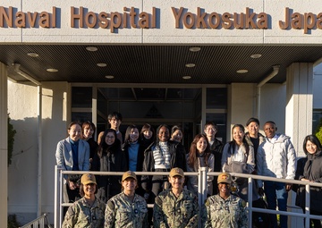 USNMRTC Yokosuka Hosts Tour for St. Luke’s International University Graduate Students