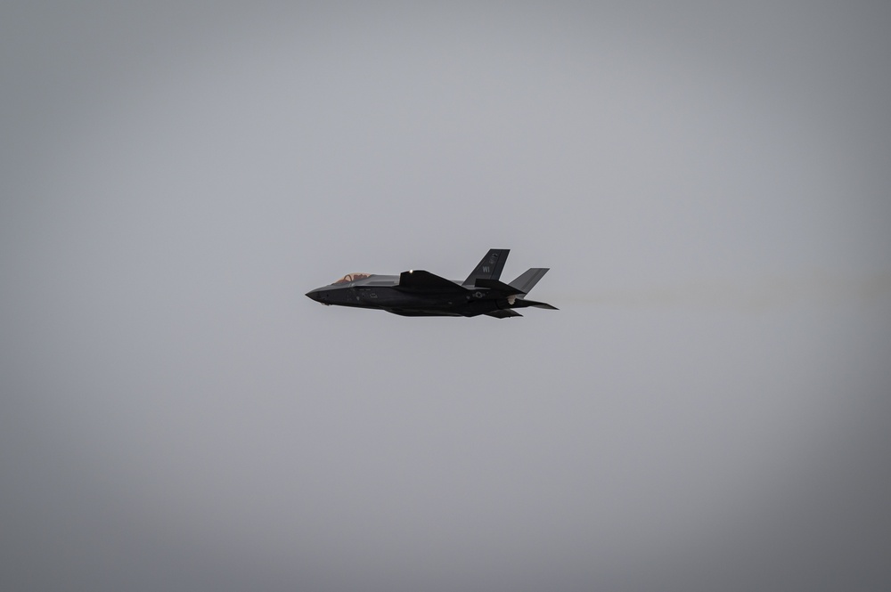 F-35 Takes Off During Sentry Savannah 25-1