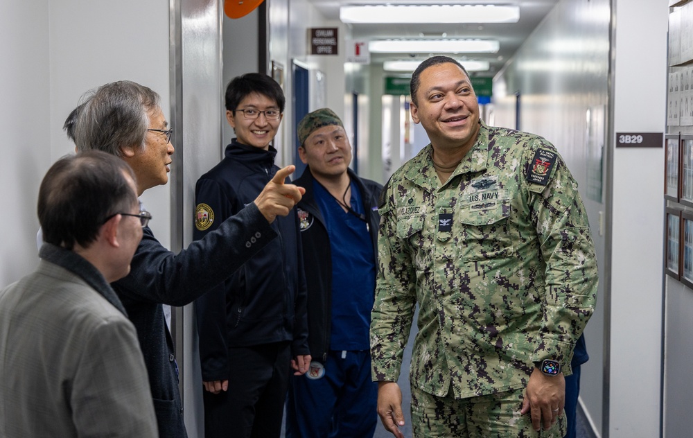 Japanese Fellows Host Tour of USNH Yokosuka