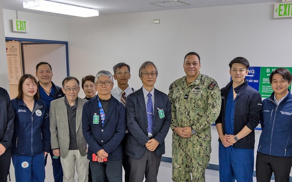 Japanese Fellows Host Tour of USNH Yokosuka