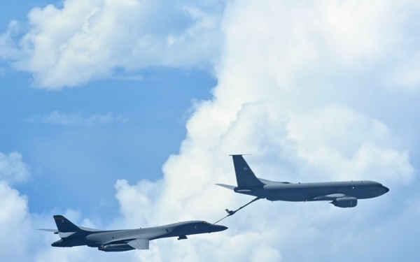 B-1B Lancer conducts aerial refueling during Bomber Task Force 25-1