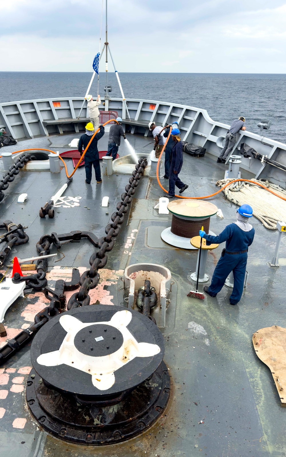 Emory S. Land (AS 39) departs Andaman Sea