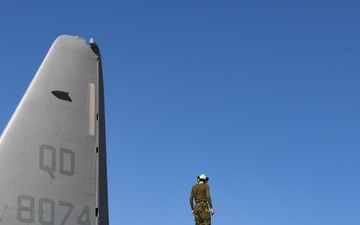 Japan-based Marines perform daily inspection in Arizona