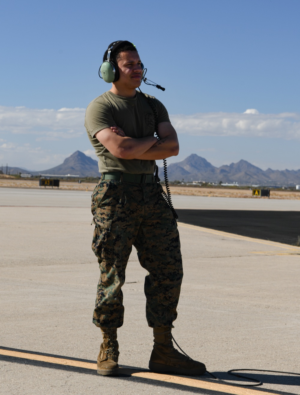 Japan-based Marines perform daily inspection in Arizona