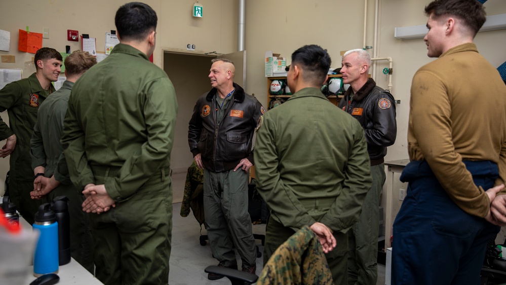 1st MAW commanding general visits forward-deployed squadrons in Japan