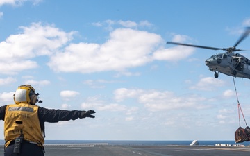 VERTREP aboard USS America (LHA 6)