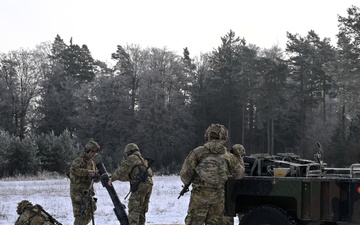 Sky Soldiers Conduct Mortar Training