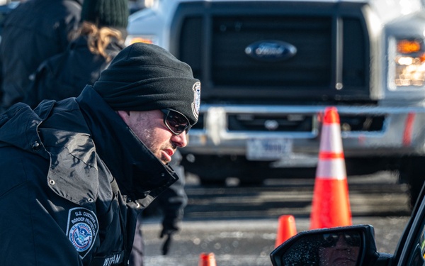 JTF-NCR members screen 60th Presidential Inauguration convoys