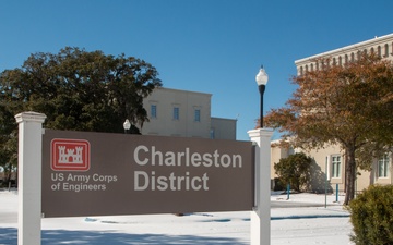 Charleston's First Snow in Seven Years: Rare Winter Storm Blankets the City with 4 Inches of Snow