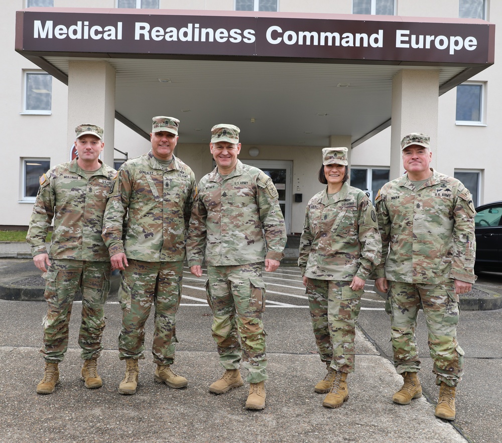 Sergeant Major of the Army visits Medical Readiness Command, Europe