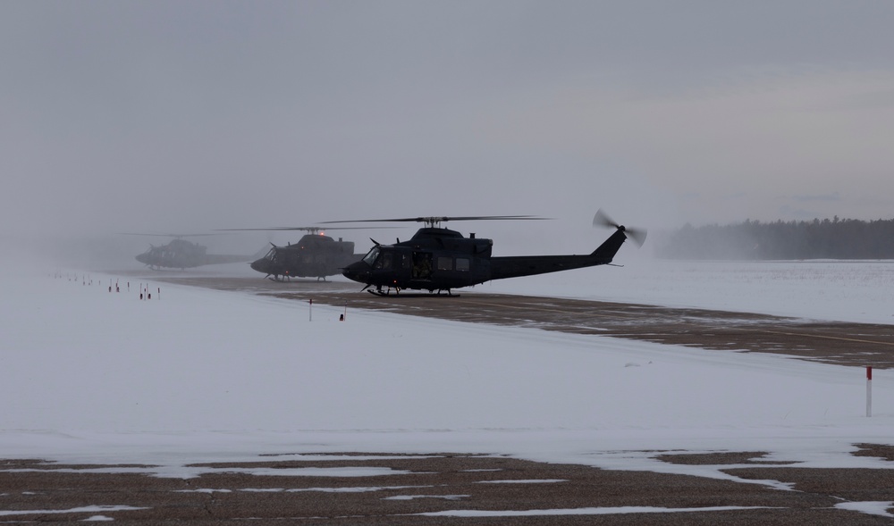 U.S. Marines with VMGR-252 participate in cold-weather training alongside the Royal Canadian Air Force