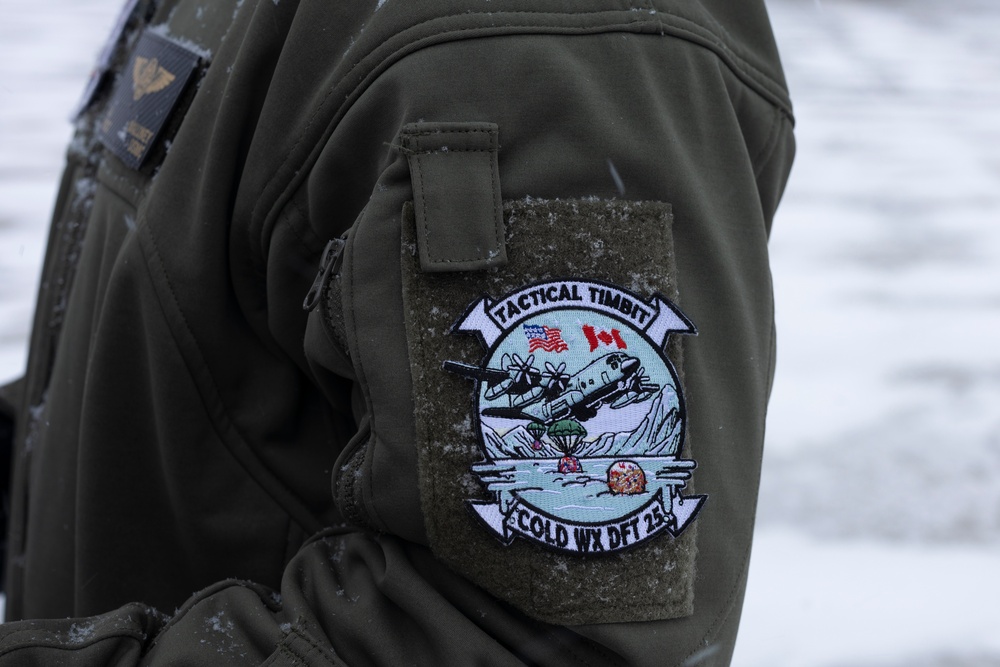 U.S. Marines with VMGR-252 participate in cold-weather training alongside the Royal Canadian Air Force